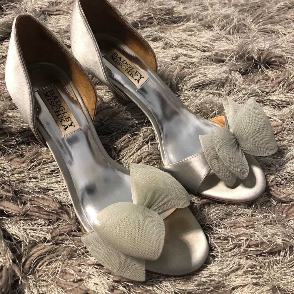 Women’s Badgley Mischka Used Heels size 6.5 - Picture 1 of 4